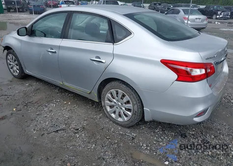 2017 Nissan Sentra S z USA, uszkodzony, nr VIN 3N1AB7AP7HY212126